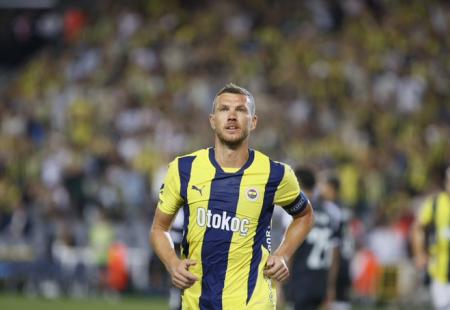 https://storage.bljesak.info/article/462320/450x310/dzeko-fener.jpg