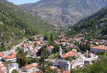 https://storage.bljesak.info/article/462604/450x310/stolac-panorama.jpg