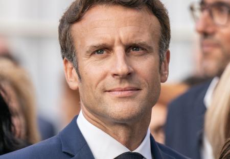 https://storage.bljesak.info/article/464446/450x310/emmanuel-macron.jpg