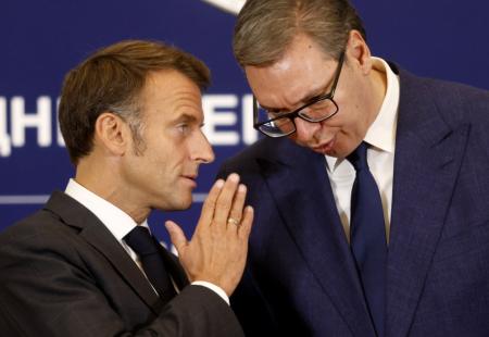 https://storage.bljesak.info/article/465165/450x310/vucic-macron.jpeg