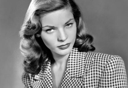 https://storage.bljesak.info/article/466767/450x310/bacall-lauren.jpg