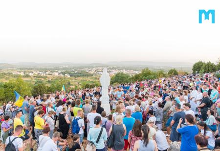 https://storage.bljesak.info/article/467062/450x310/medjugorje-festival-mladih.jpg