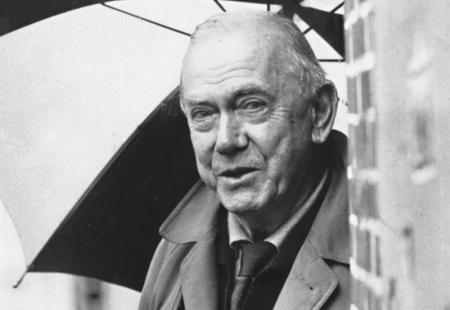 https://storage.bljesak.info/article/468413/450x310/Graham-Greene.jpg