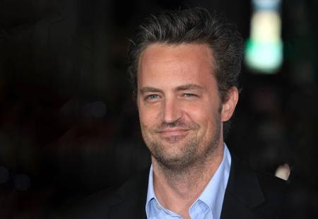 https://storage.bljesak.info/article/468486/450x310/matthew-perry.jpg