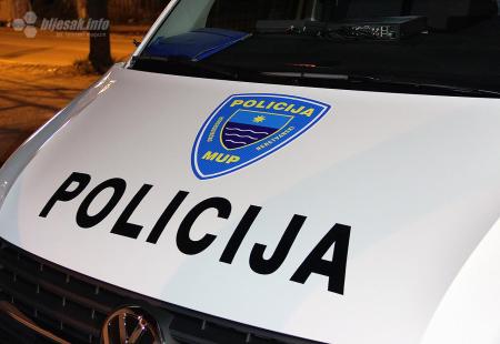 https://storage.bljesak.info/article/472014/450x310/Policija-mup-hnz-hauba-kombi.jpg