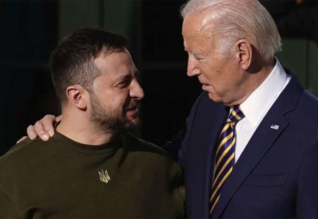 https://storage.bljesak.info/article/472745/450x310/biden-zelenski.jpg