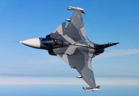 https://storage.bljesak.info/article/474725/450x310/Gripen-E-avion.jpg