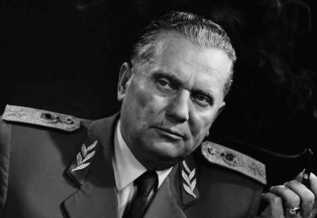 https://storage.bljesak.info/article/476340/450x310/josip-broz-tito.jpg