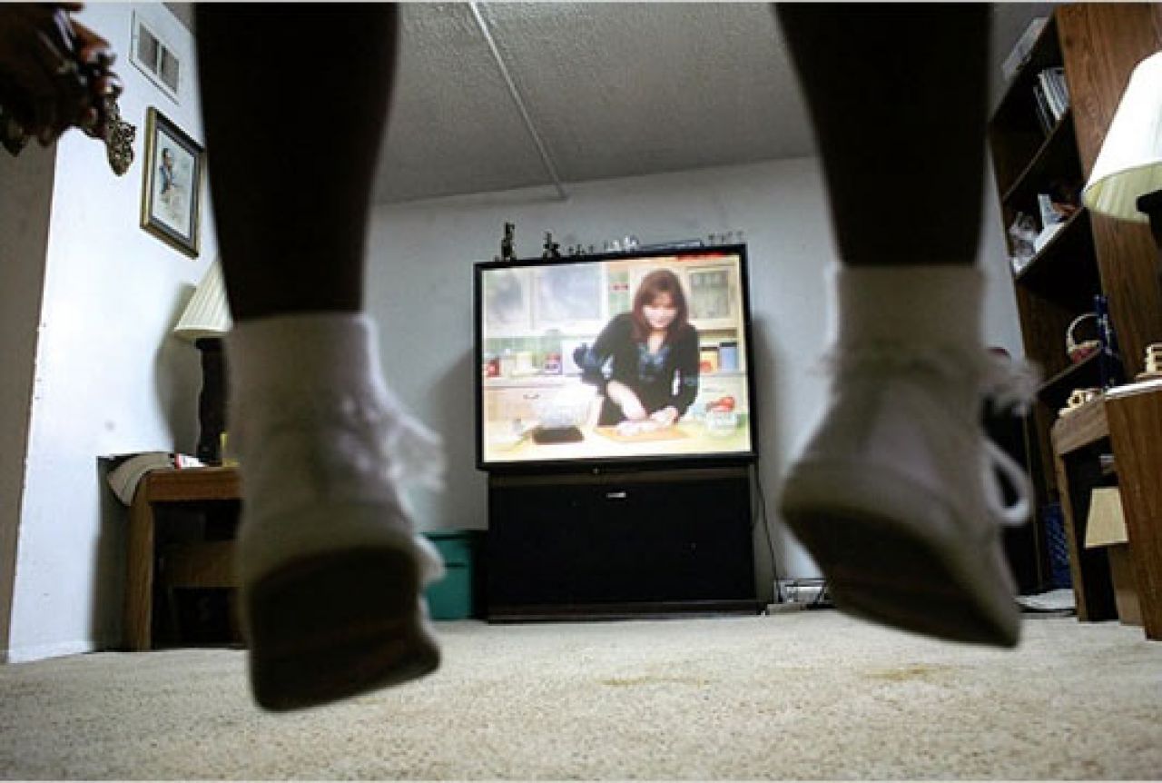 Redovito vježbanje produžuje život, a gledanje TV-a ga smanjuje