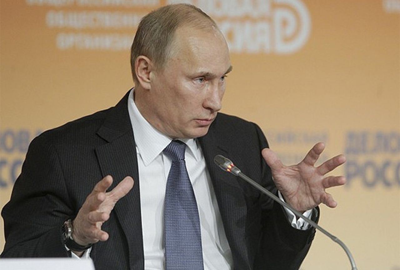 Putin optužio SAD da žive preko svojih mogućnosti kao "paraziti" globalne ekonomije