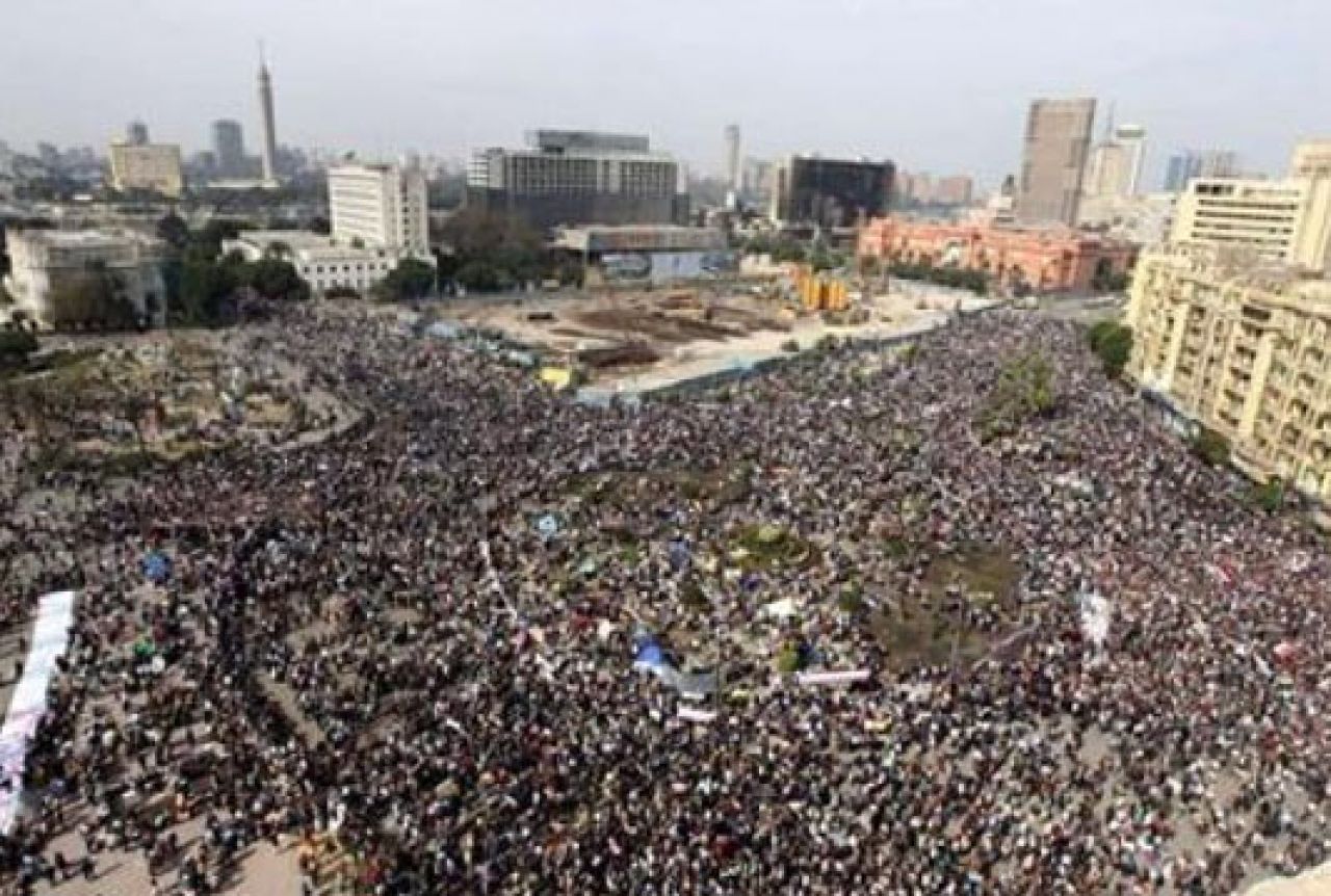 Demostranti još uvijek okupljeni na trgu Tahrir