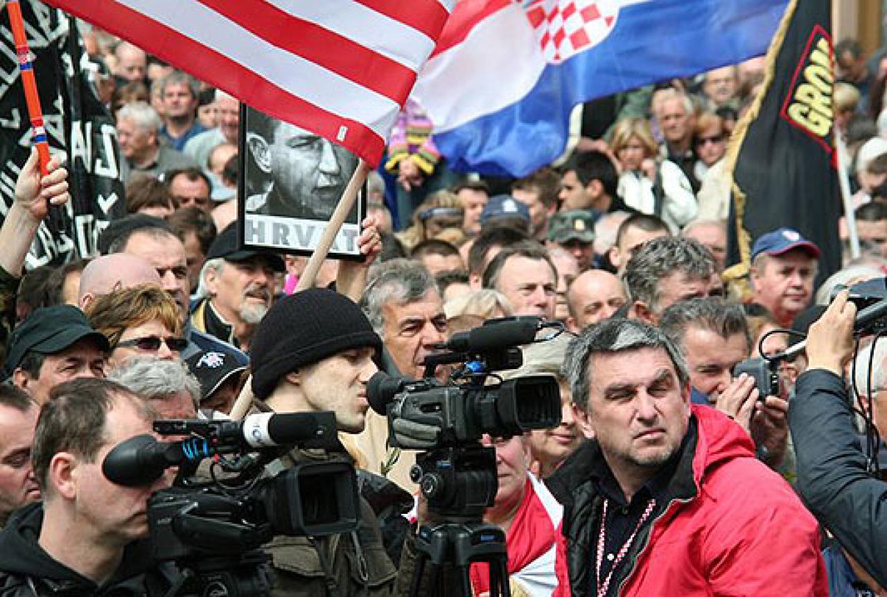 Prosvjednici ispred zgrade UN-a tražili slobodu za hrvatske generale