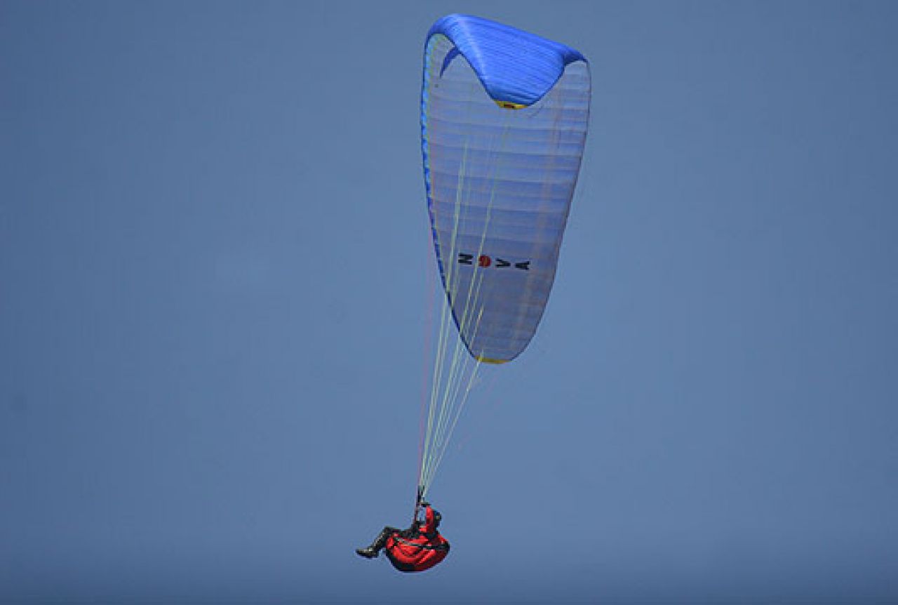 BiH je savršeno podneblje za paragliding