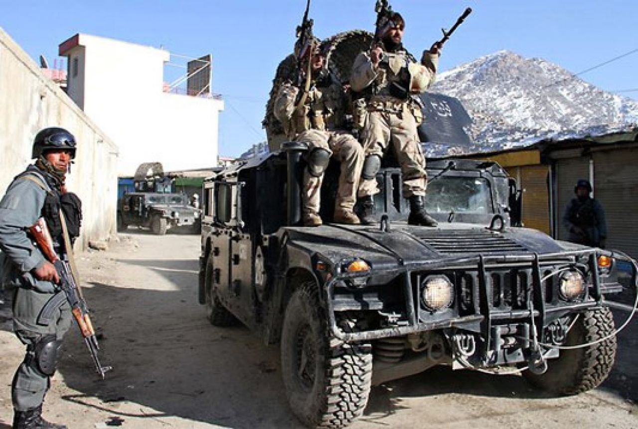 U Afganistanu ubijena 22, a zarobljeno 16 talibana
