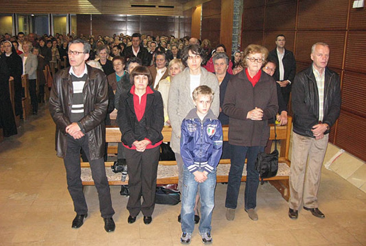 Pontifikalna božićna Misna slavlja u Mostaru