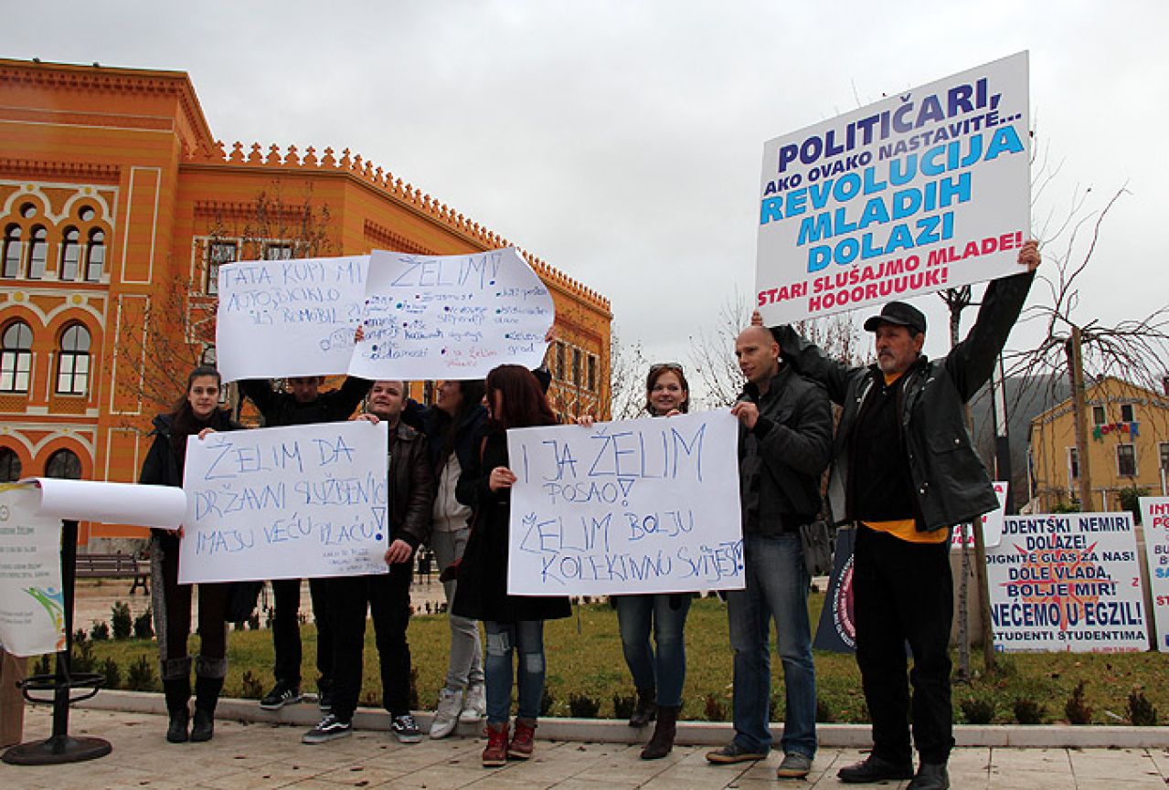 Ujedinjen grad, bez podjela: I Mostarci rekli što žele u narednoj godini