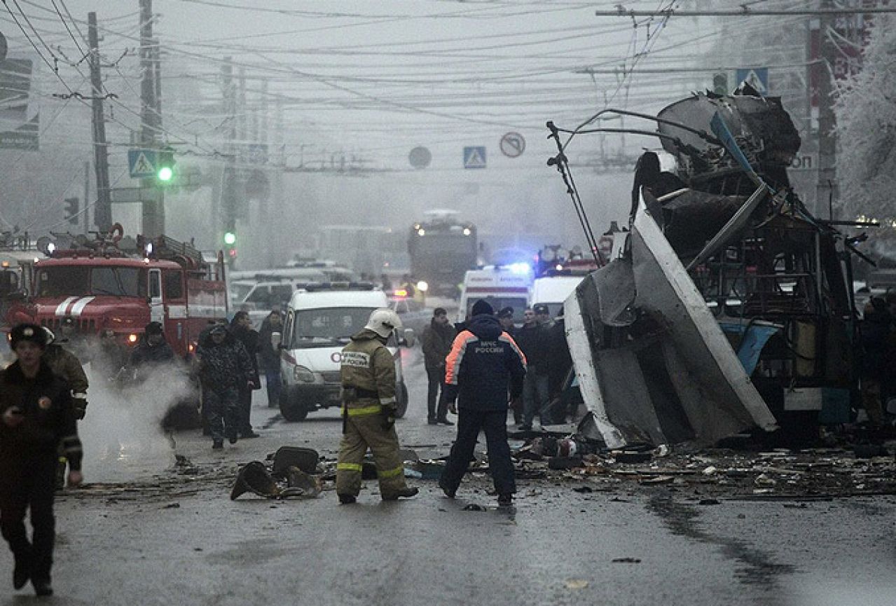 Novi teroristički napad u Rusiji: Eksplozija u trolejbusu, najmanje 14 poginulih