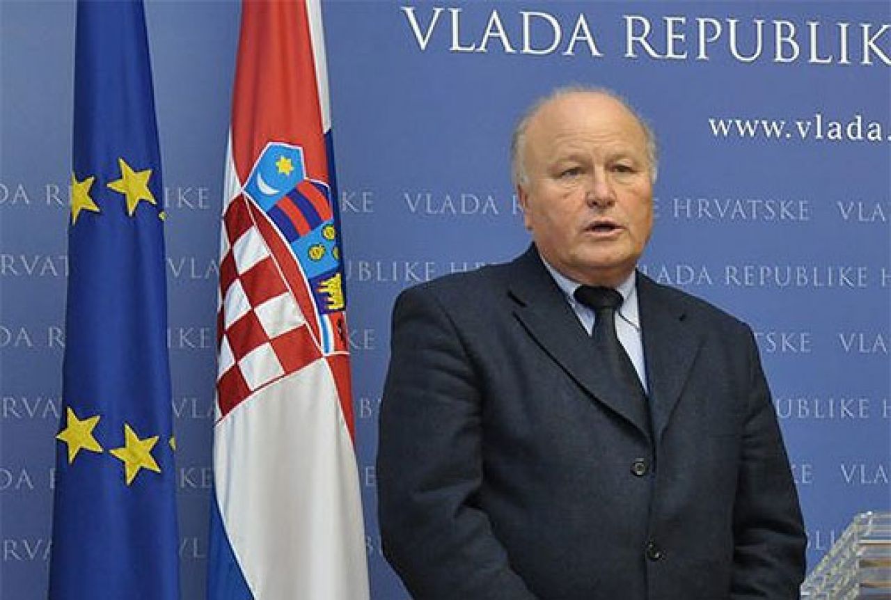 Hrvatska: Sportska društva i crkve morat će plaćati porez