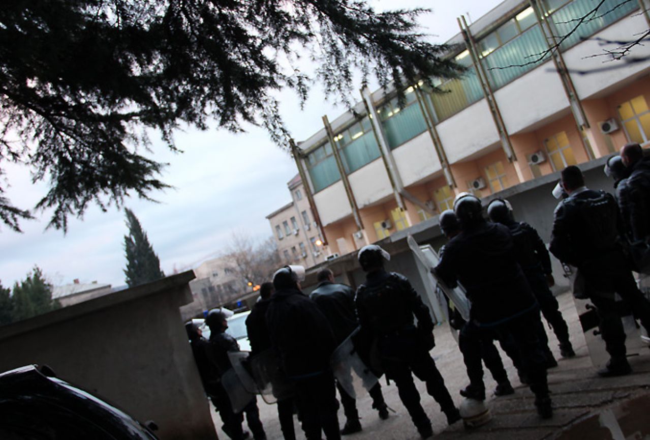 HSP BiH: Ovo su bili spontani narodni socijalni prosvjedi