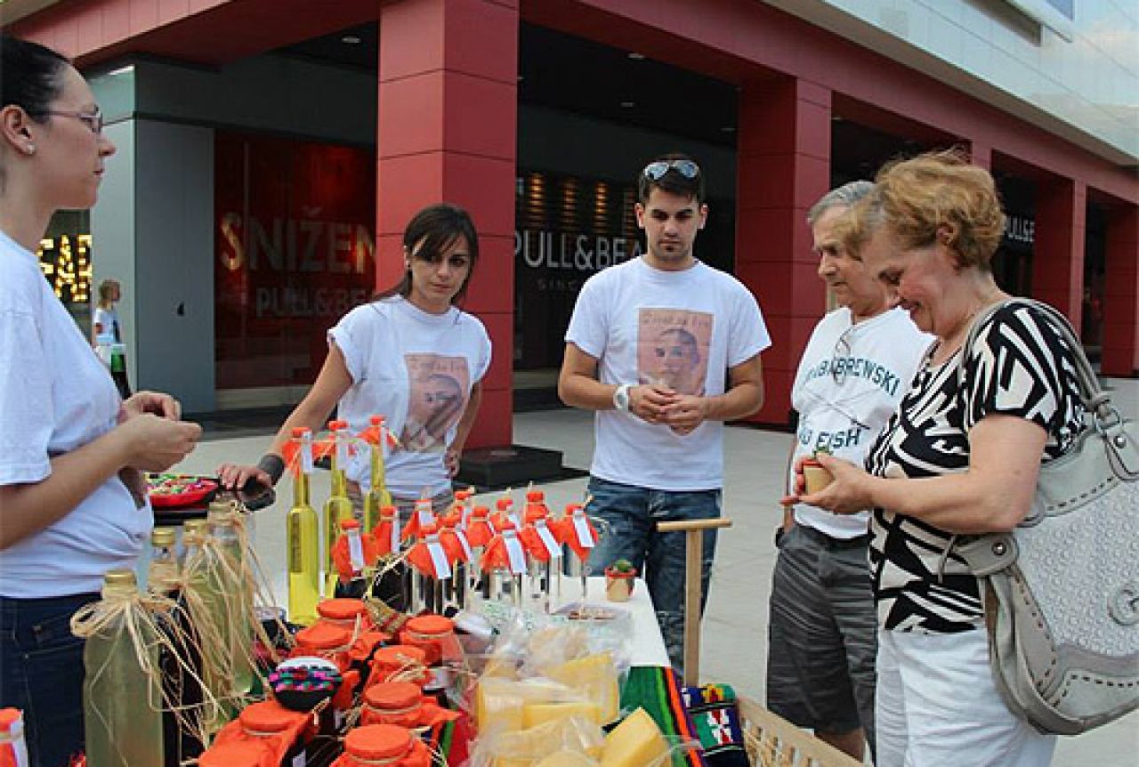 Mepas Mall po drugi put podržao ULSM u akciji ''Život za Ivu'' 