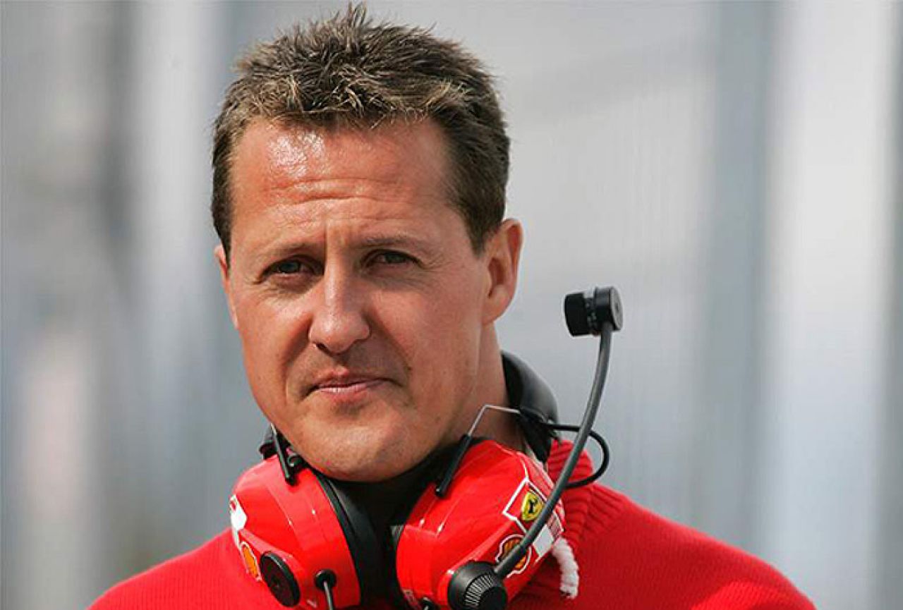 Michael Schumacher dobio upalu pluća, stanje mu se pogoršalo