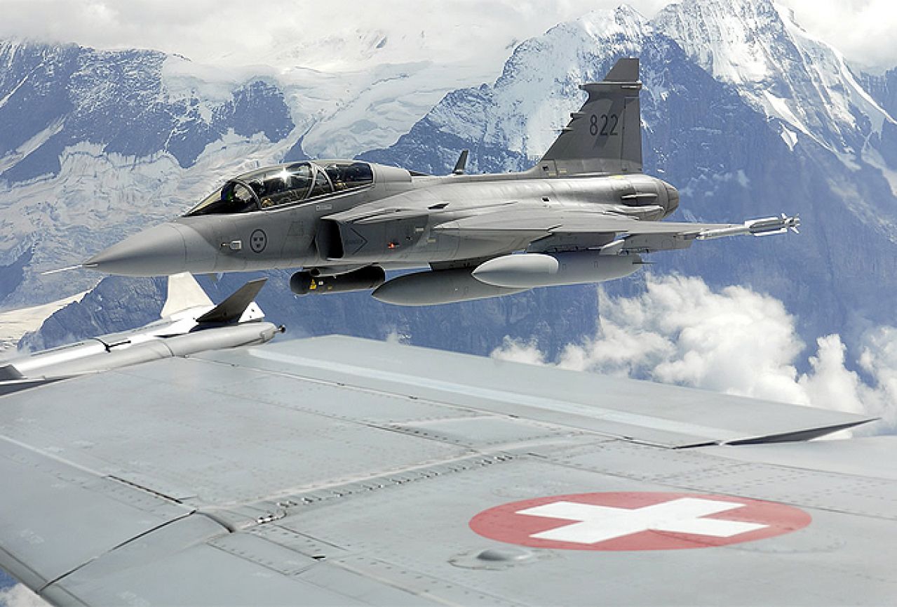 Švicarsko ratno zrakoplovstvo ima radno vrijeme