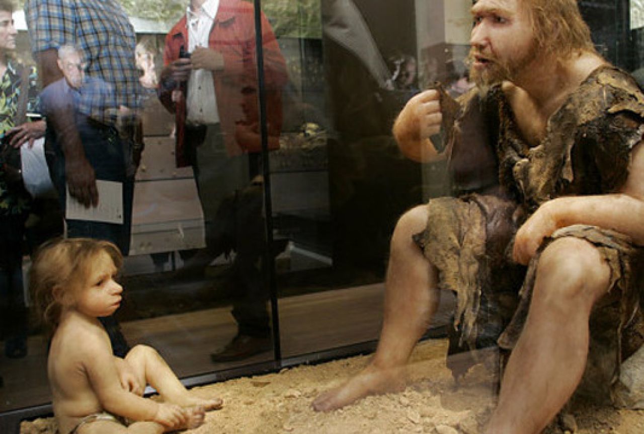 Miješanje neandertalaca i ljudi dovelo do svjetlije kože i neplodnosti 