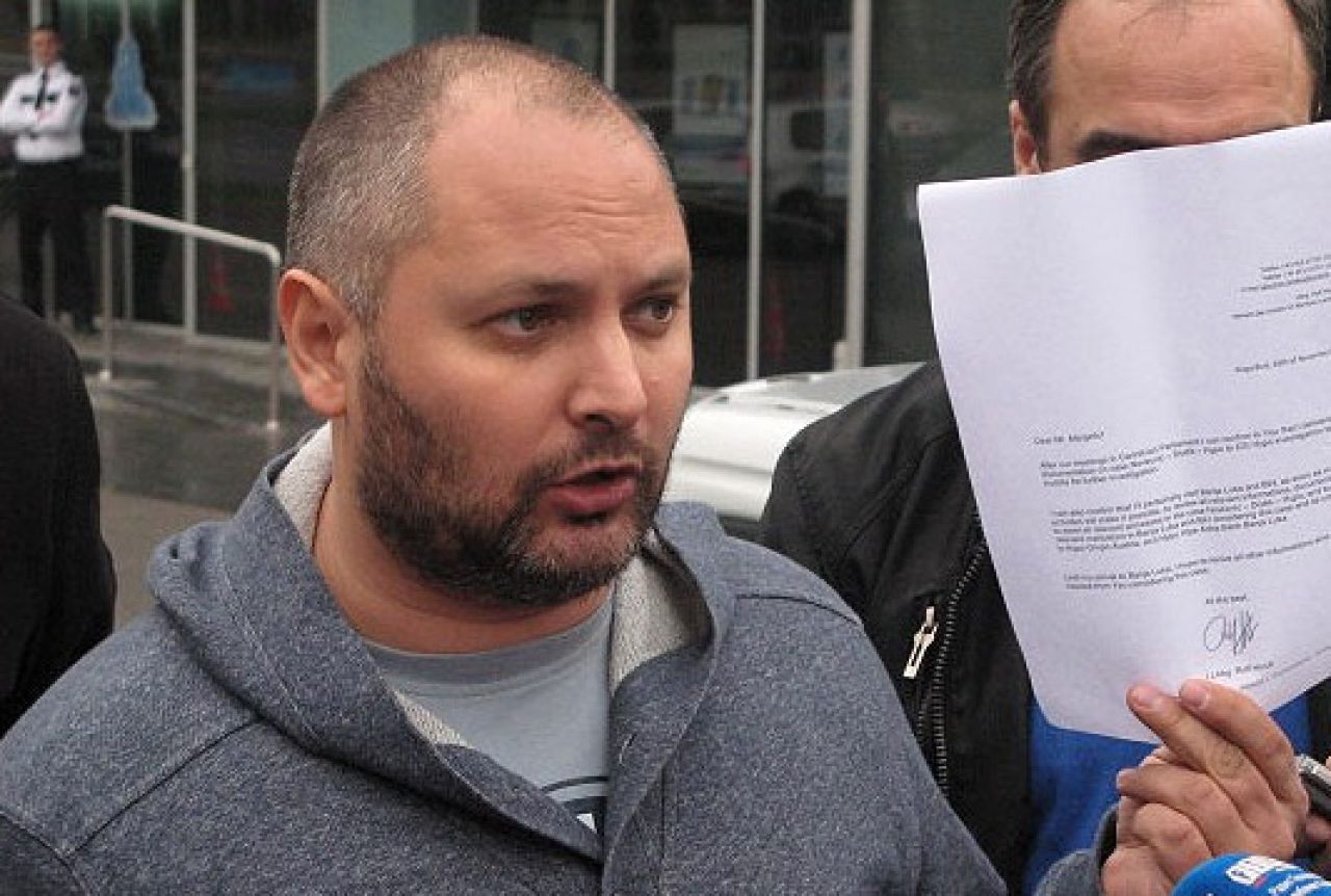 Ispred HDZ-a uhićen novinar Domagoj Margetić