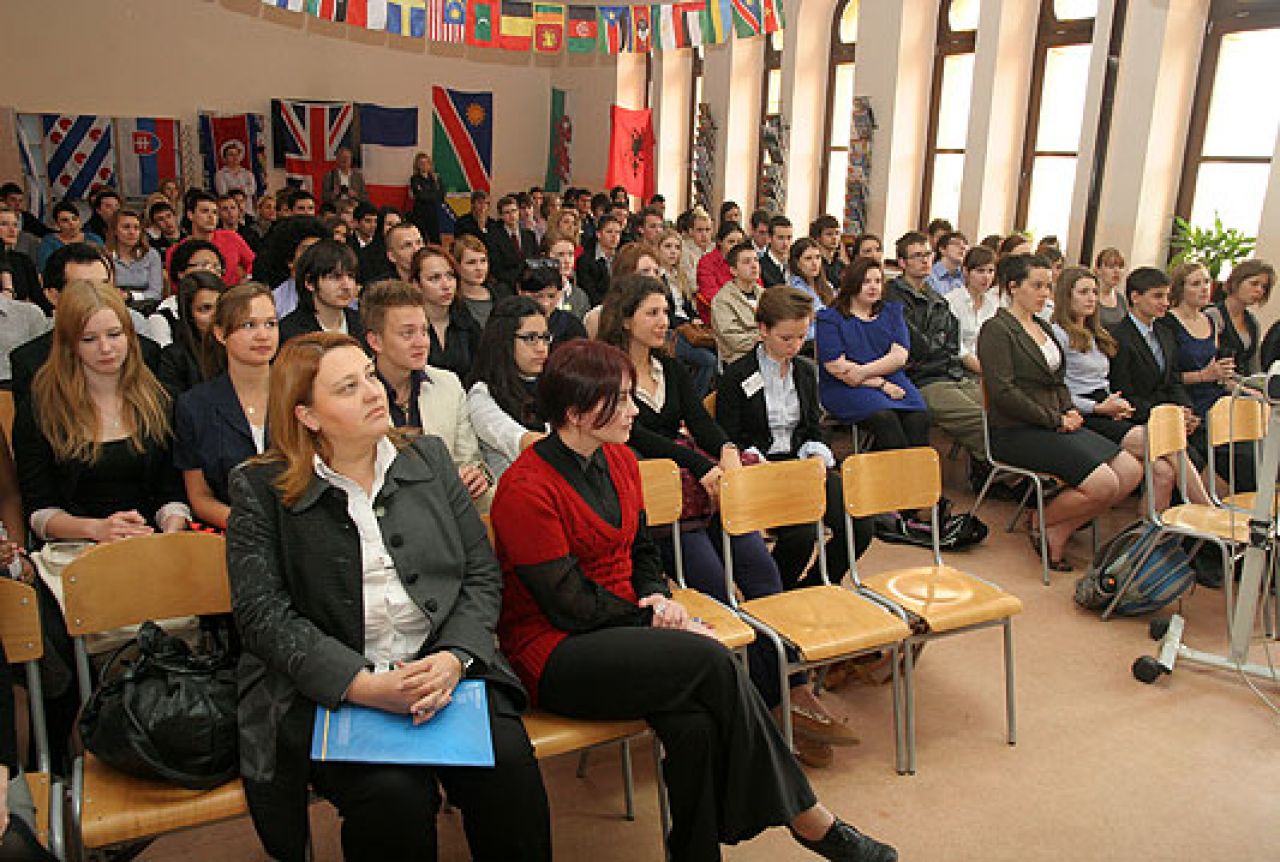 UWC Mostar domaćin osme konferencije Model ujedinjenih naroda "MUN 2014."