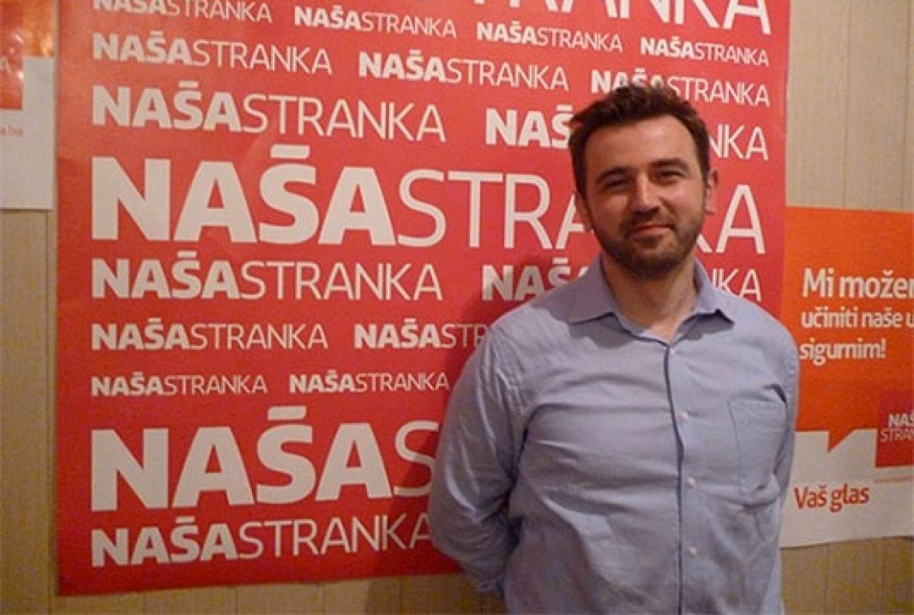 Pendrek demokracija: Pritvoreno društvo u Mostaru!