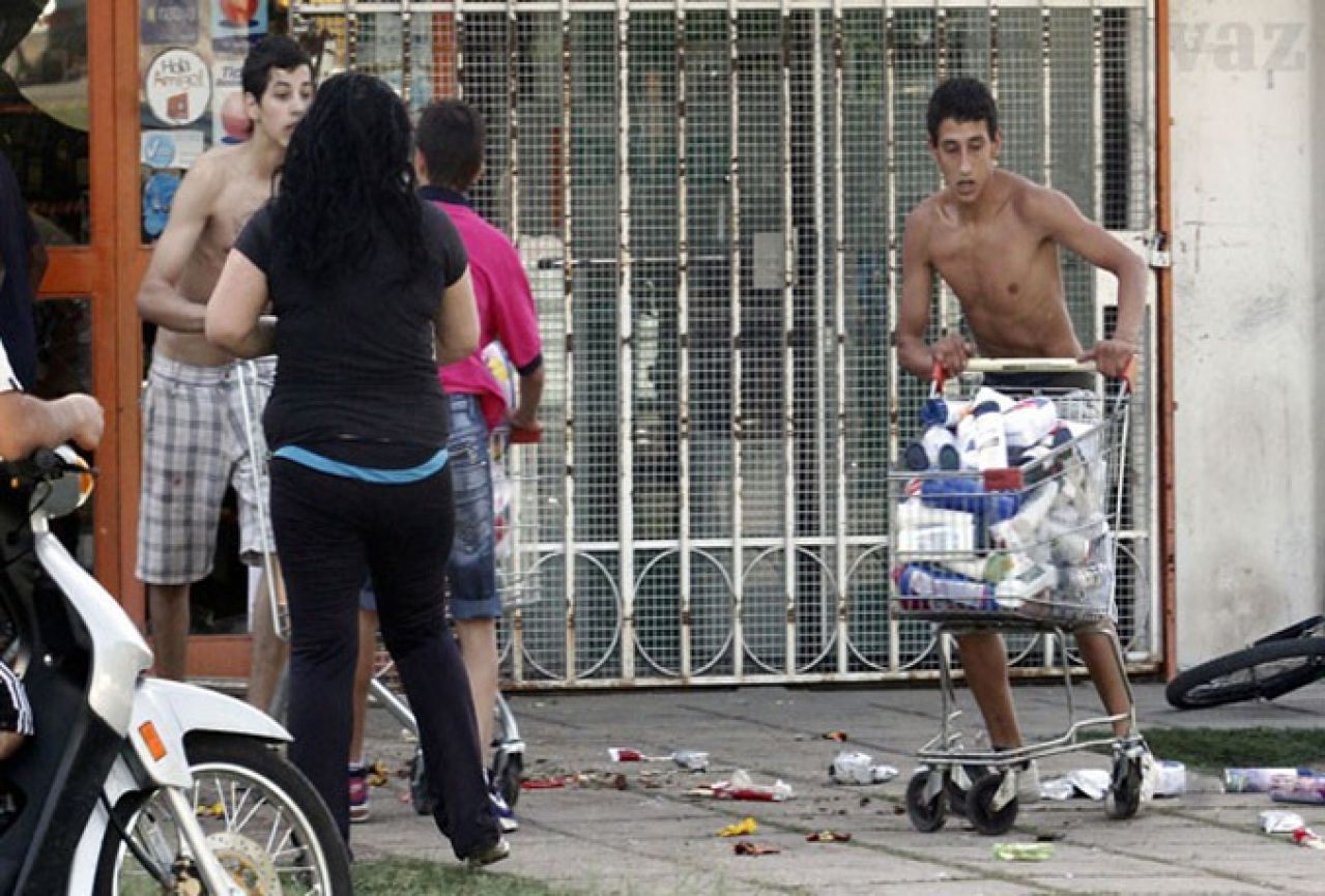Buenos Aires - izvanredno stanje nakon nasilja