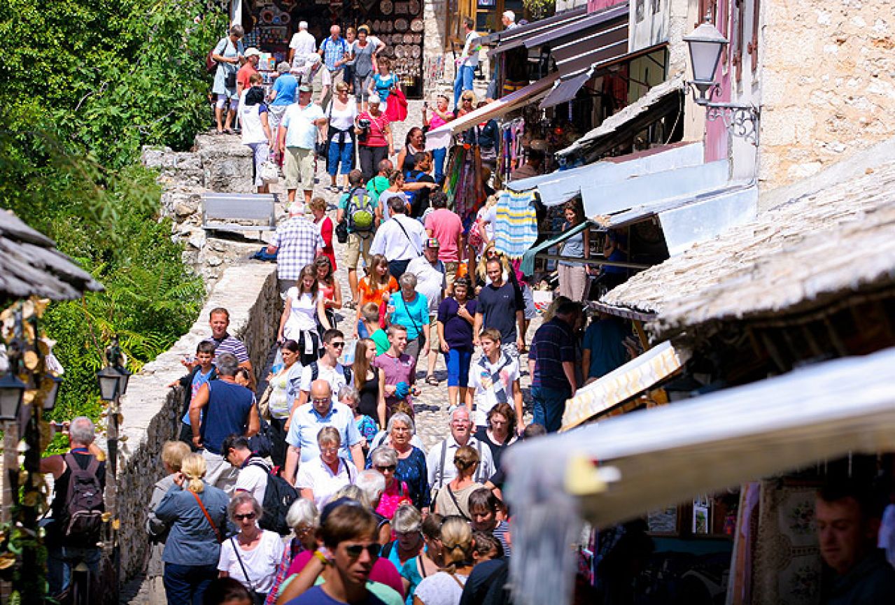 Turisti o Mostaru: Pazite torbe i čuvajte se mina
