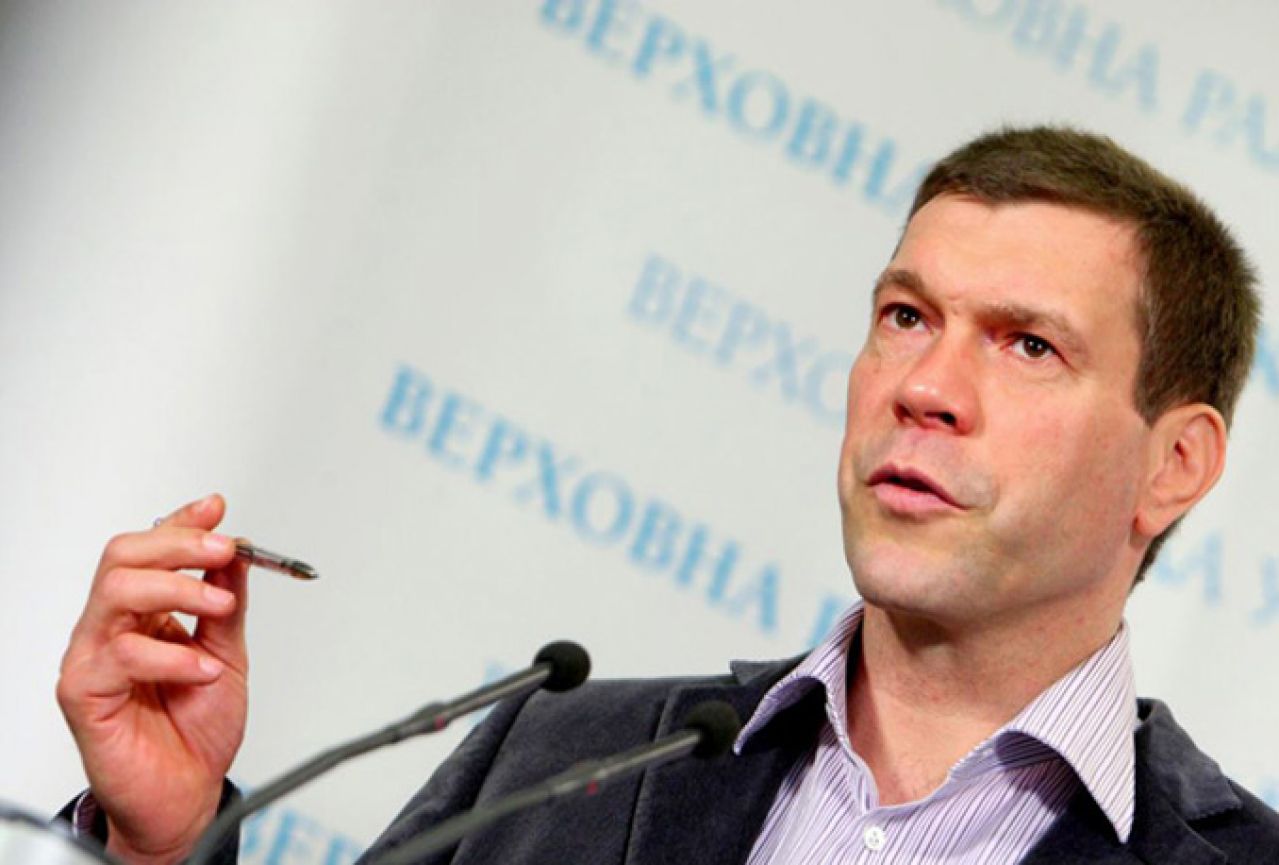 U Kijevu pretučen predsjednički kandidat Oleg Carev