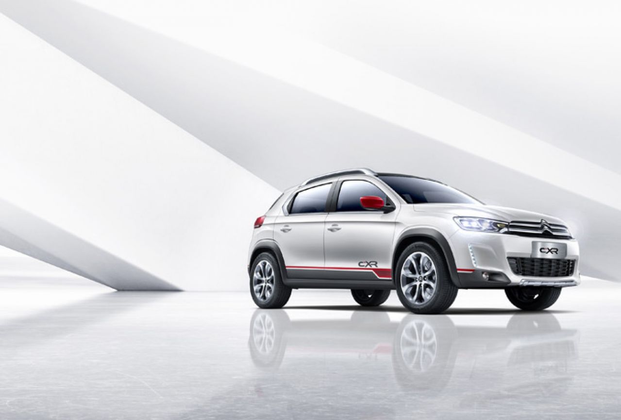 Citroen u Pekingu predstavlja Citroën C-XR Concept