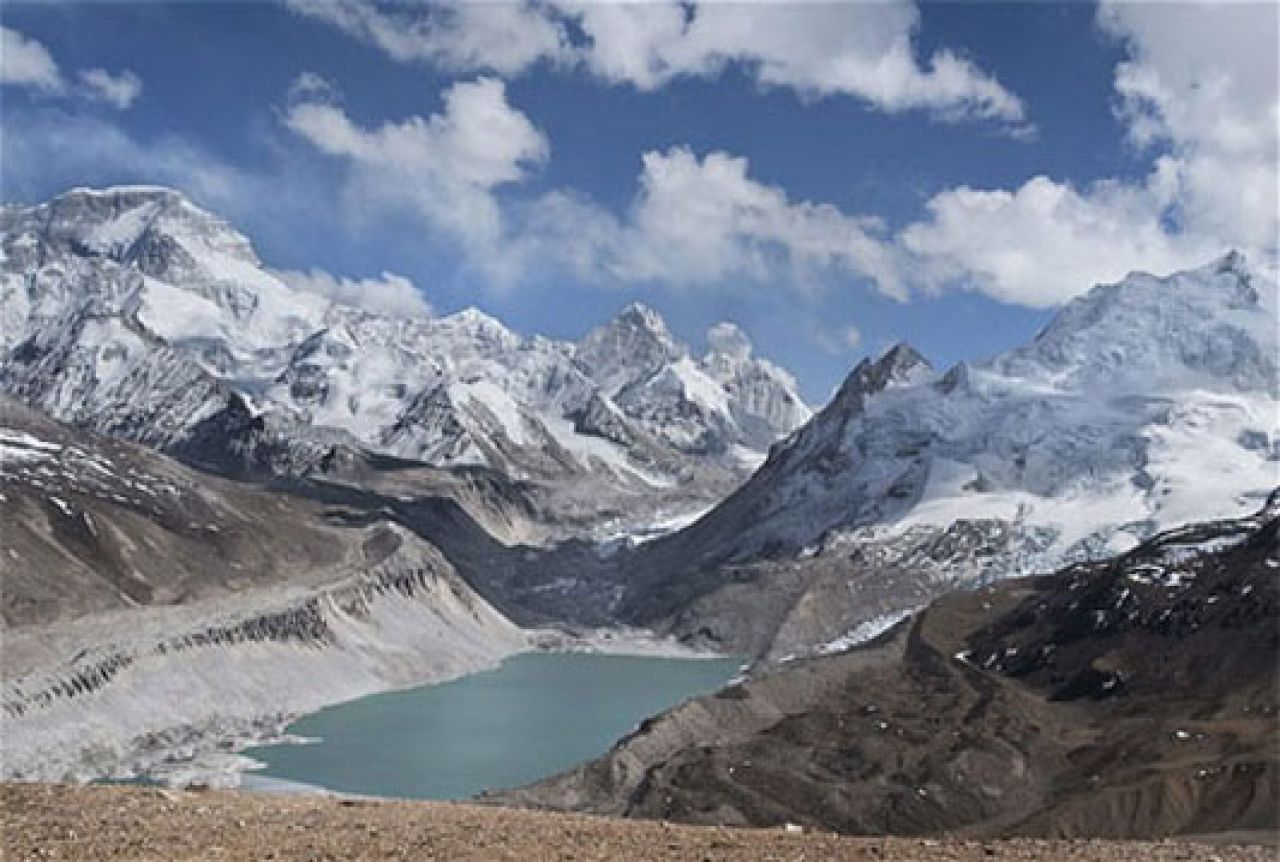Alpinisti iz BiH osvojili vrh Himalaja Island Peak