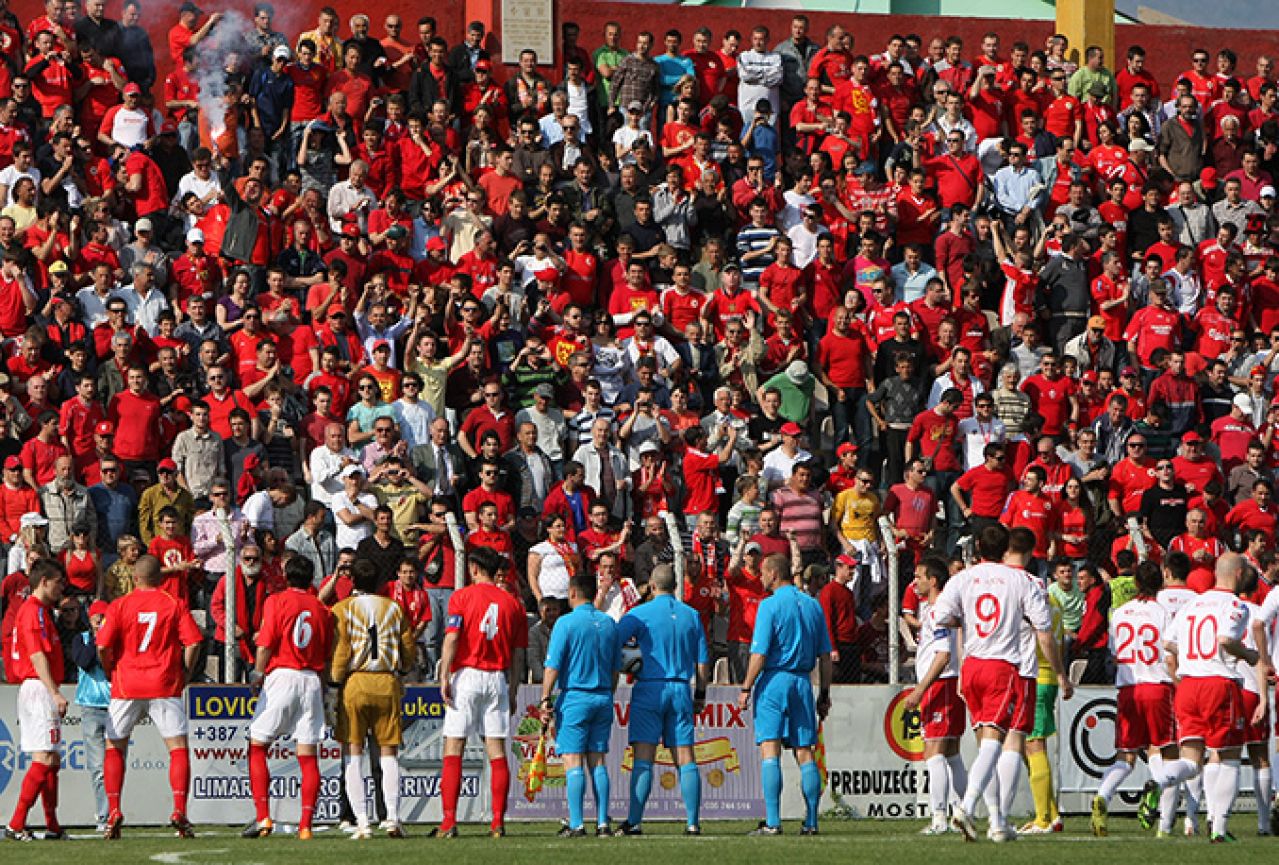 Velez Prizeljkuje Pun Stadion Za Oprostaj Od Uspjesne Sezone Bljesak Info Bh Internet Magazin