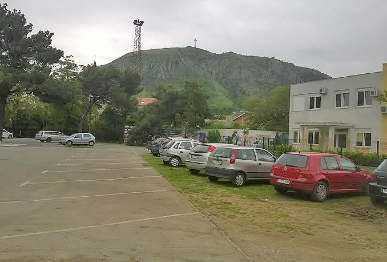 Domišljato izbjegavanje plaćanja parkinga u Mostaru 
