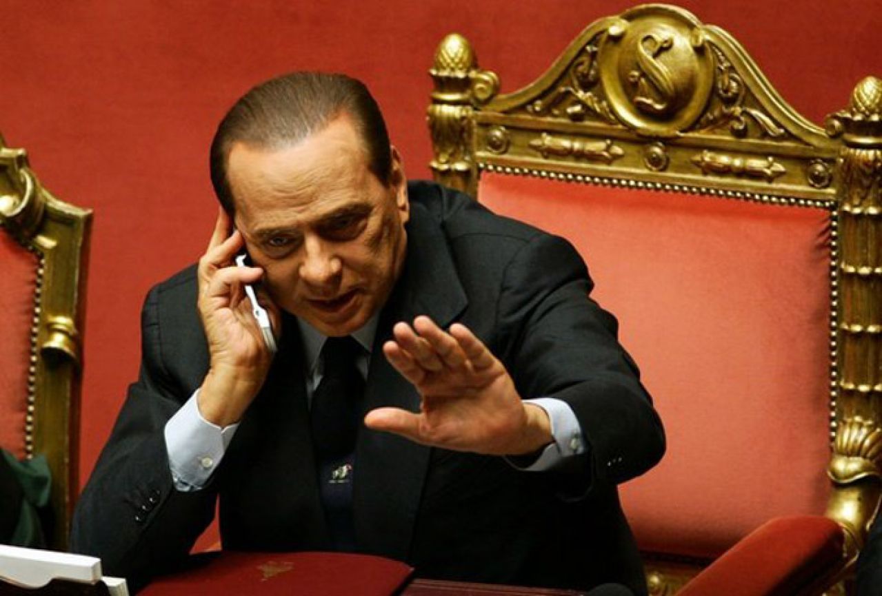 Berlusconi 18 godina surađivao s mafijom, ali neće kazneno odgovarati