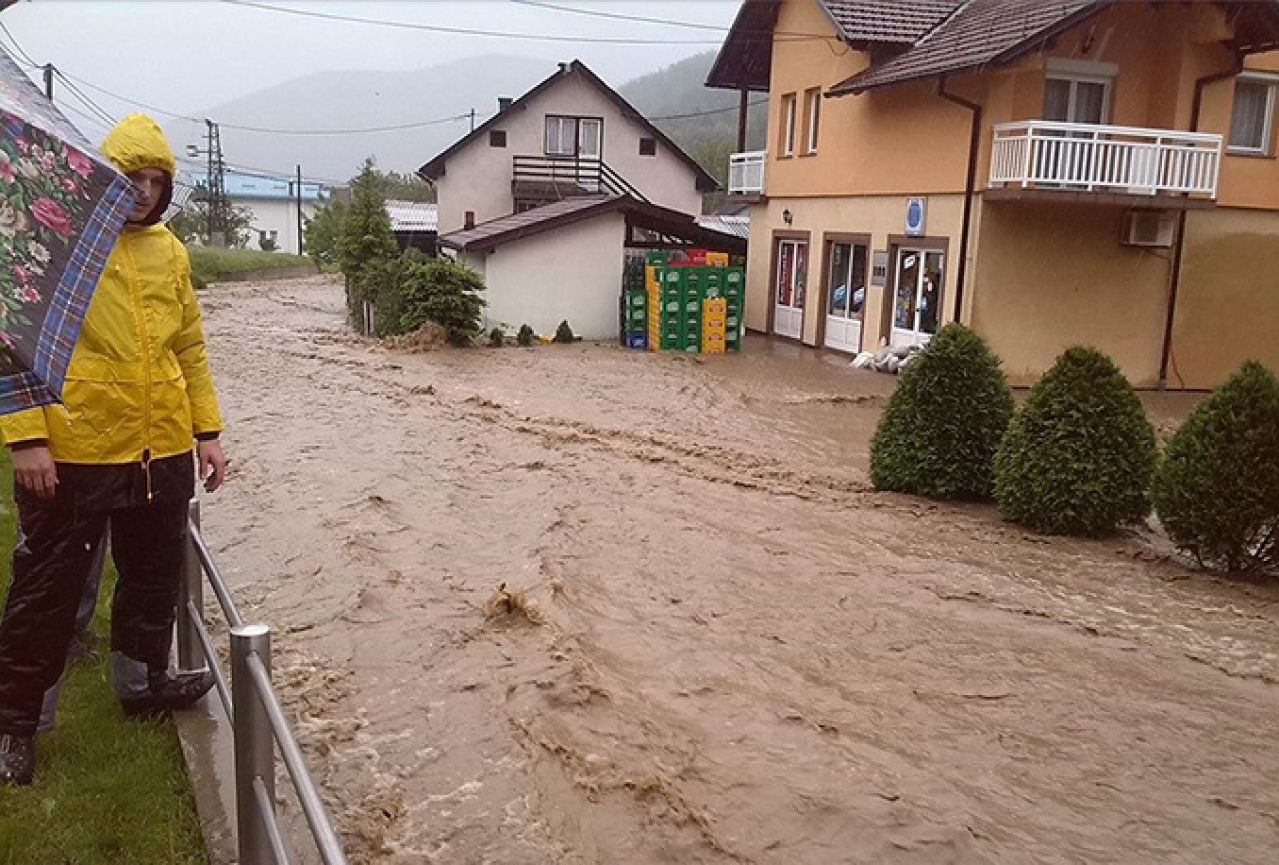 Kako Mostarci mogu pomoći unesrećenima u poplavama