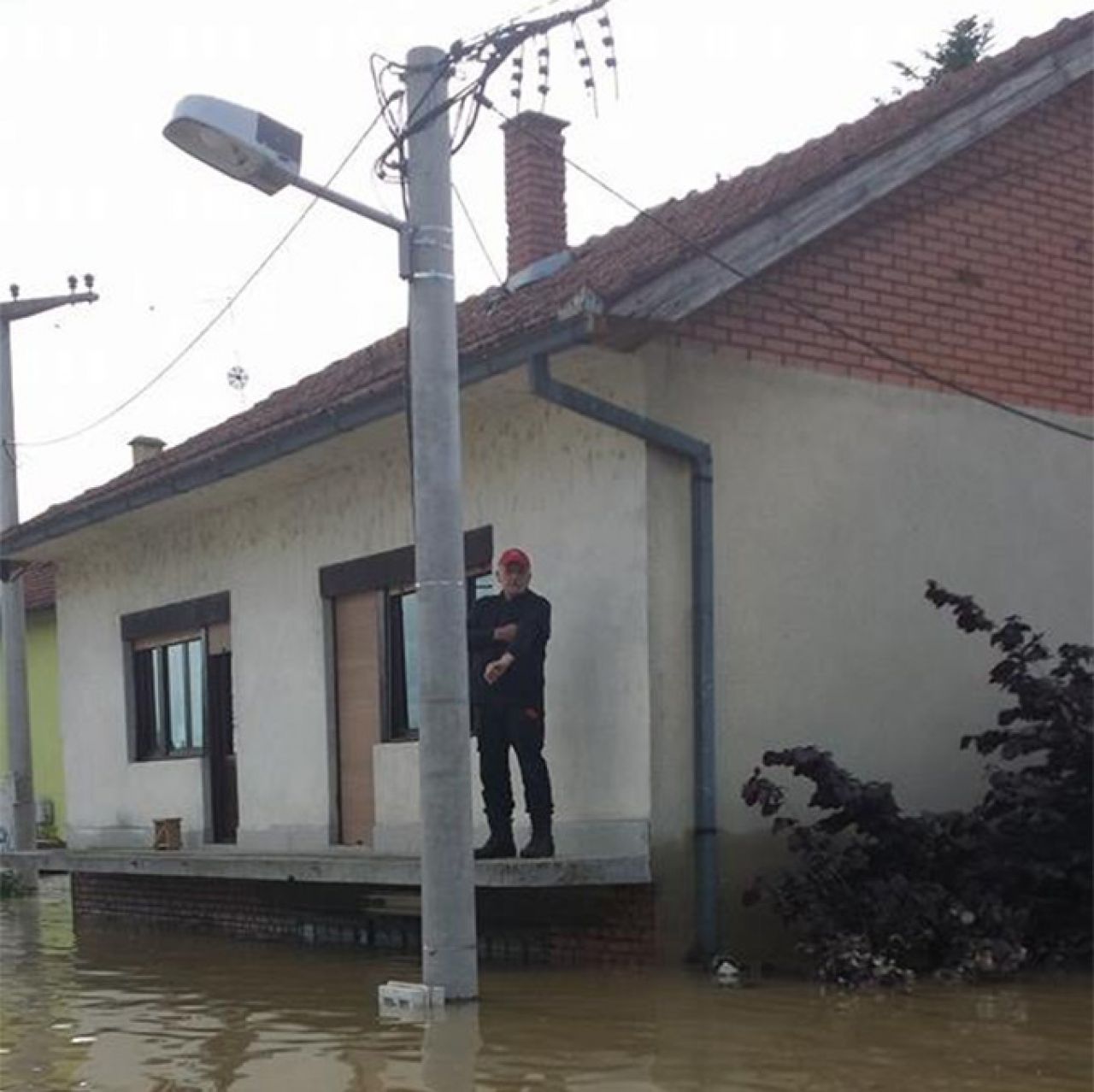 Uslijed poplava 5000 potrošača u Orašju trenutno bez struje; nakritičnije u Domaljevac-Šamac