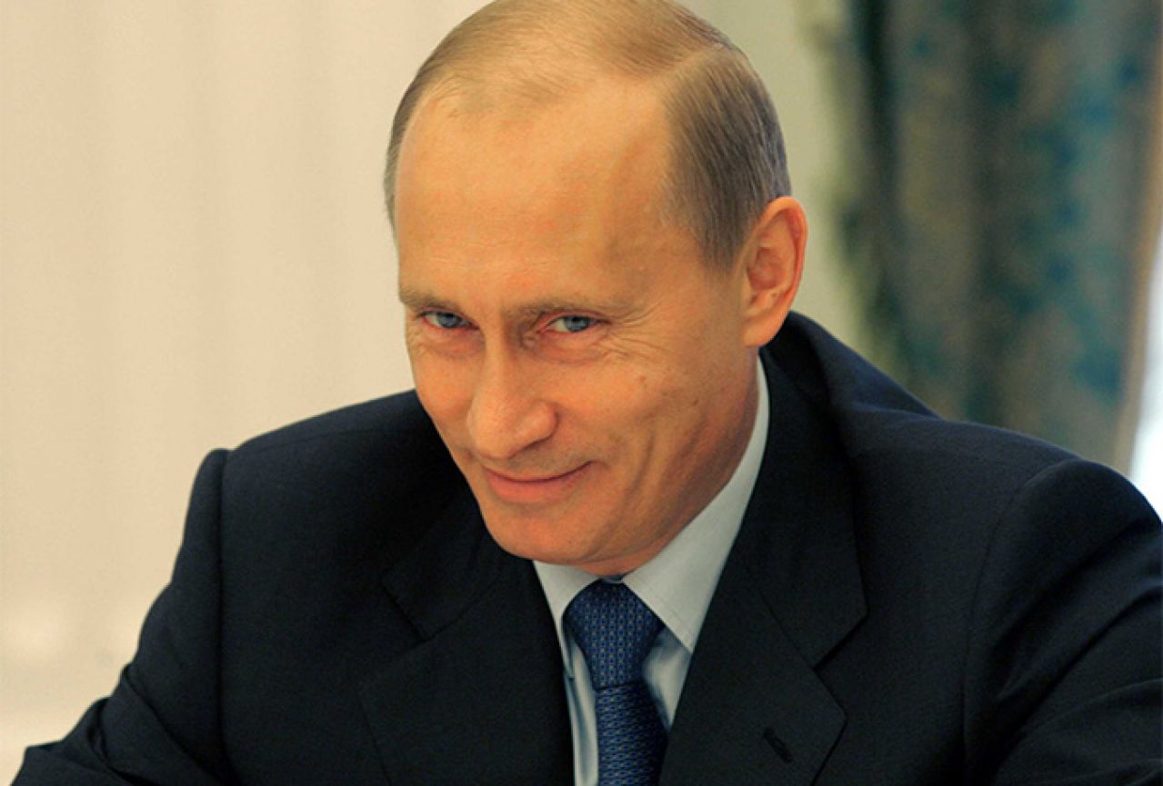 Putin će komunicirati s Natanyahuom preko šifrirane linije