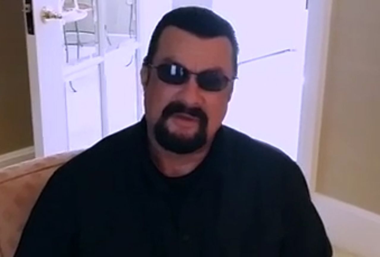 VIDEO: Steven Seagal uputio poruku podrške za BiH, Hrvatsku i Srbiju