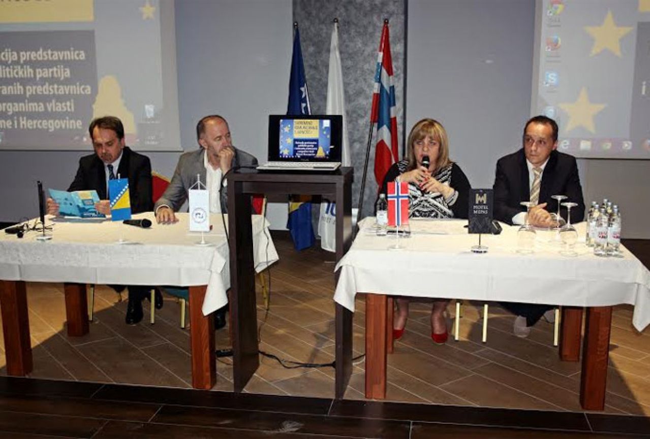 U Mostaru započela druga edukacija predstavnica političkih stranaka
