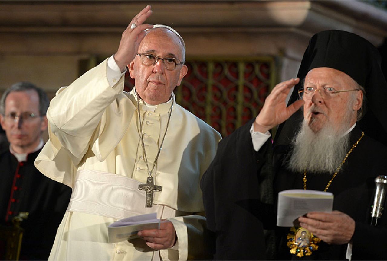 Carigradski patrijarh Bartolomej i papa Franjo zajedno u molitvi za mir