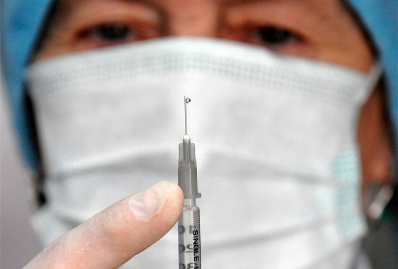 Znanstvenici oživjeli izumrli virus španjolske gripe 