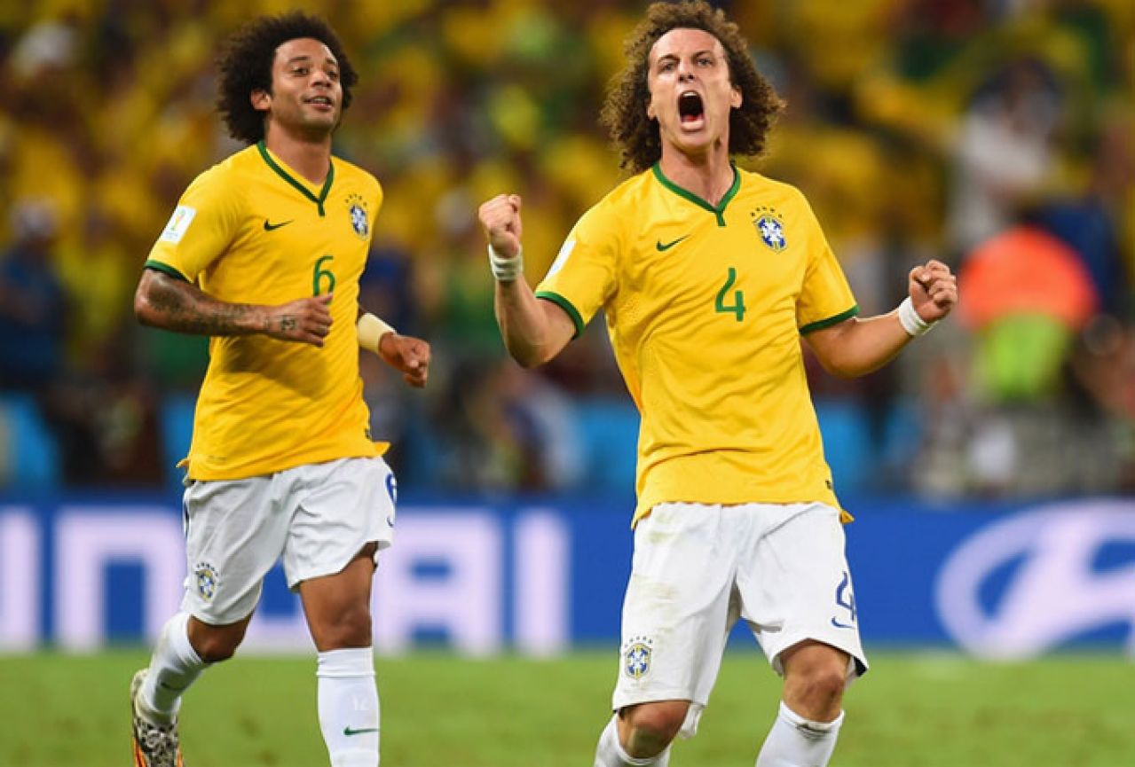David Luiz fantastičnim golom odveo Brazilce na noge Njemačkoj!