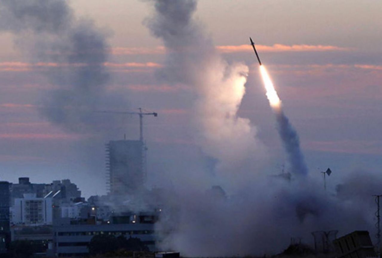 Izrael pokrenuo akciju u Pojasu Gaze usmjerenu na Hamas