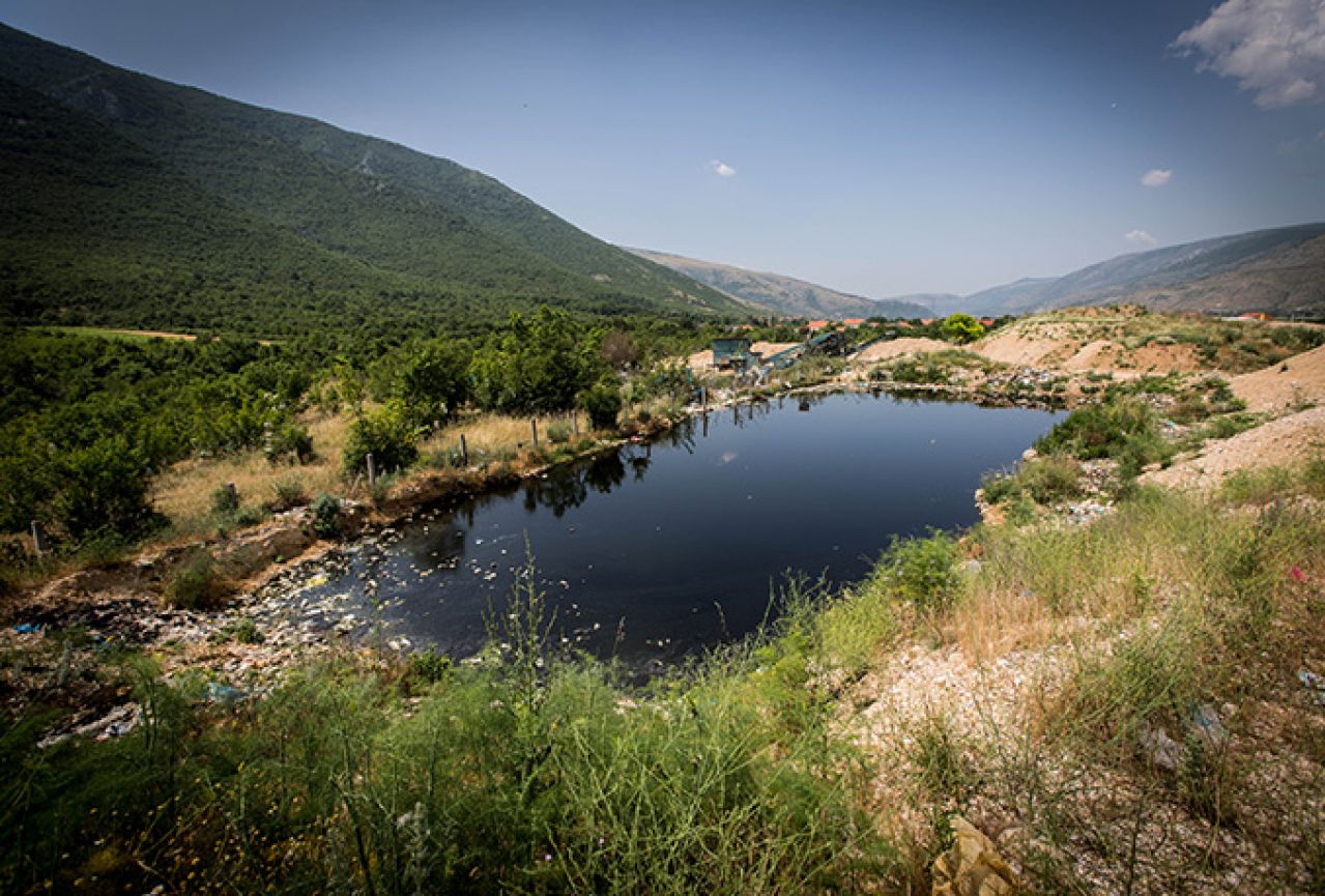 Vlada 'premješta' deponiju u Mostaru 
