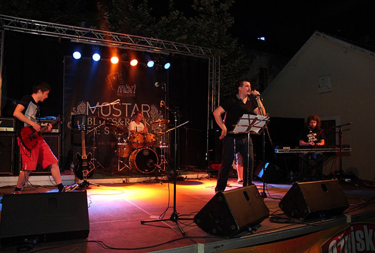 Žestokim zvukom otvoren  Mostar Blues & Rock Festival