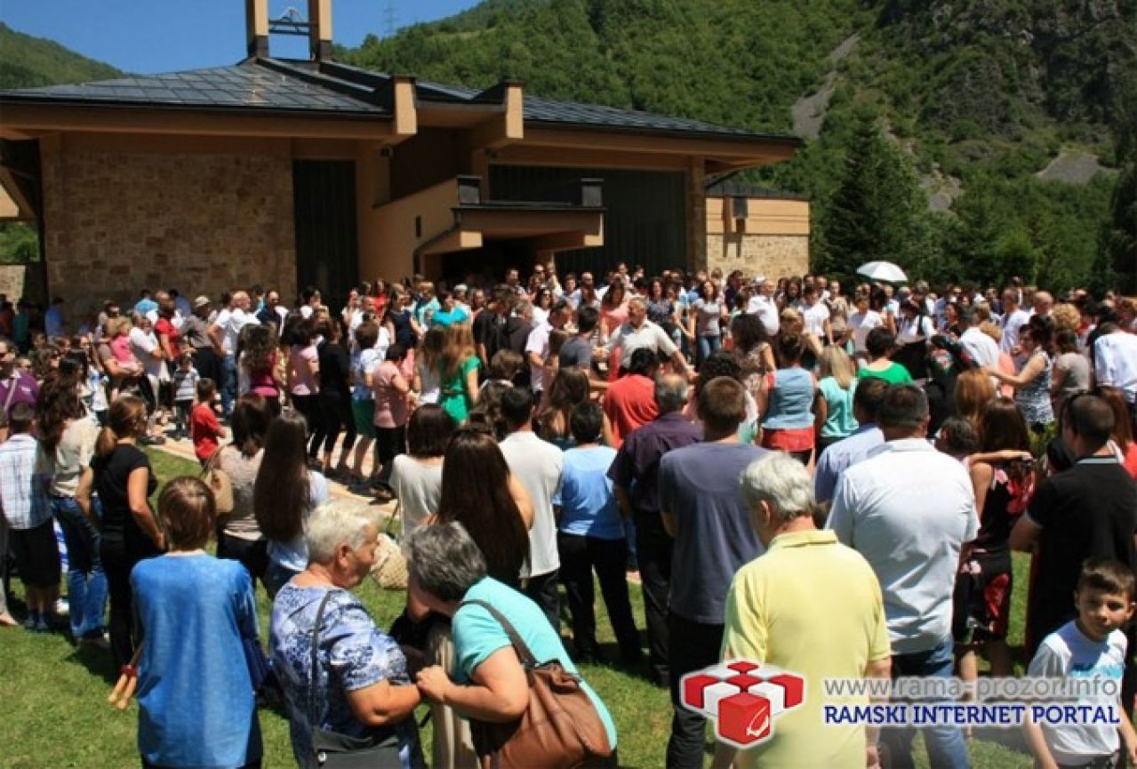 Tisuće vjernika na proslavi Ilindana u Doljanima